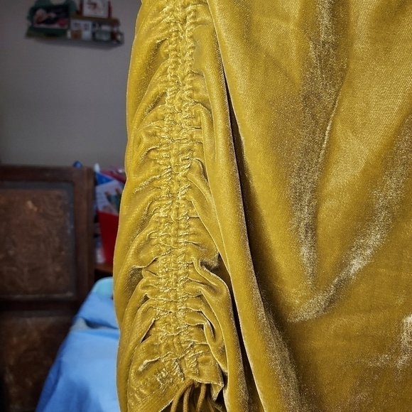 Free People Velvet NWT Olive skirt size 12 - Picture 6 of 11